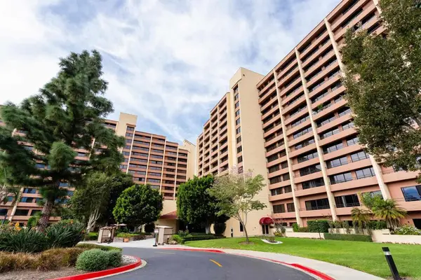 24055 Paseo Del Lago #155, Laguna Woods, CA 92637