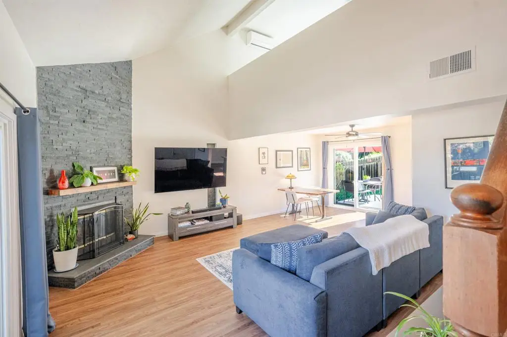 331 Windy Lane, Vista, CA 92083 - #1