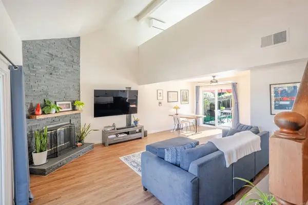 331 Windy Lane, Vista, CA 92083