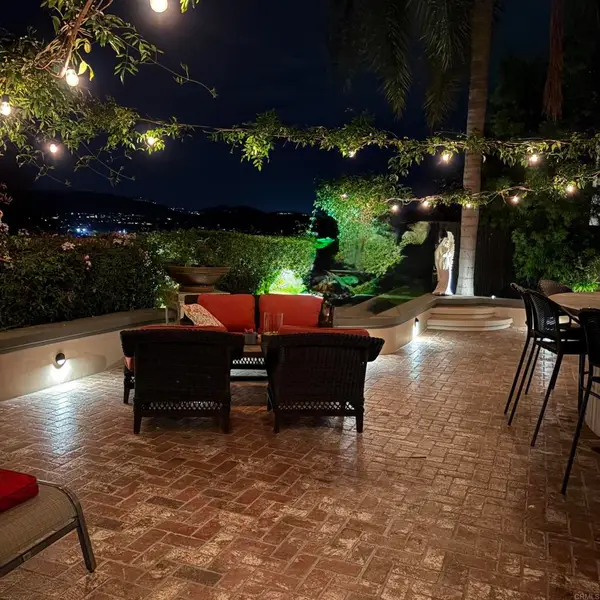 1842 Avenida Mimosa, Encinitas, CA 92024