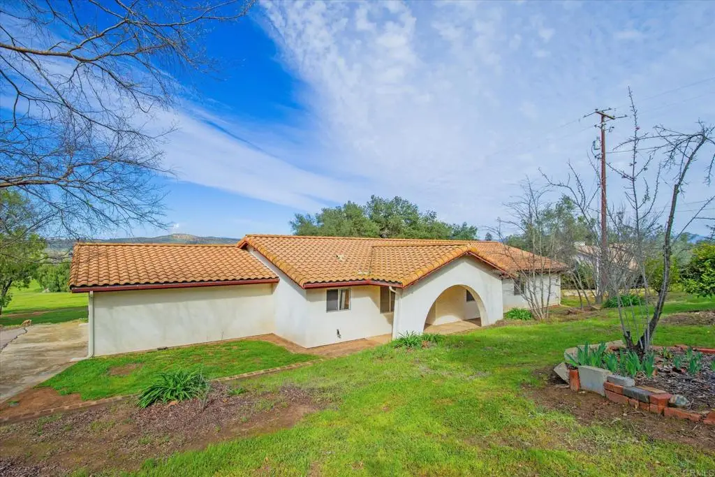 17235 Voorhes Lane, Ramona, CA 92065 - #1