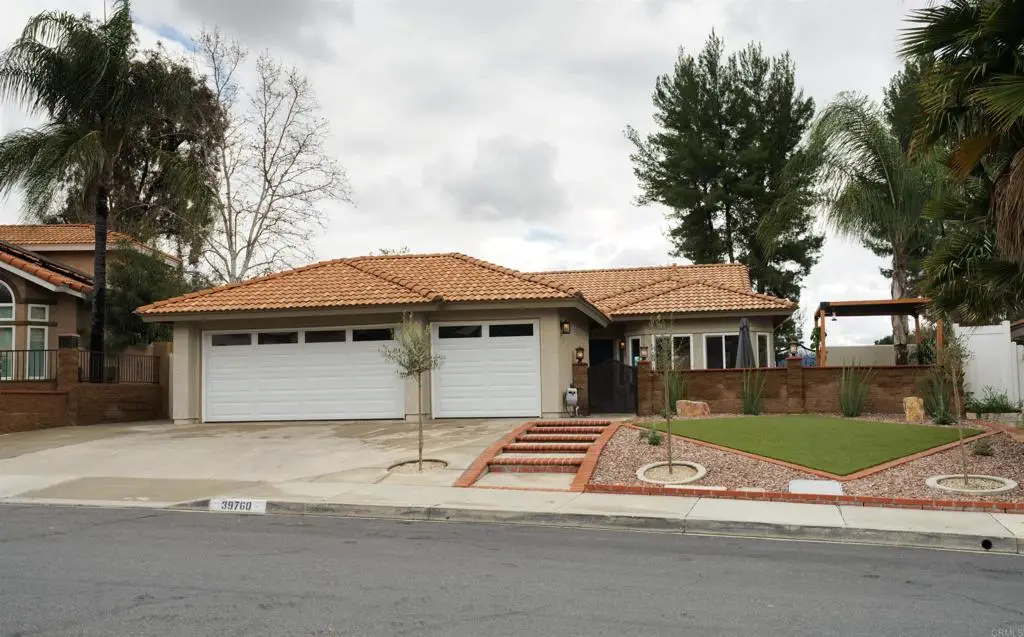 39760 Notting Hill Rd, Murrieta, CA 92563 - #1