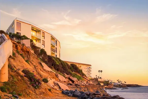 4909 Orchard Avenue #204, San Diego, CA 92017