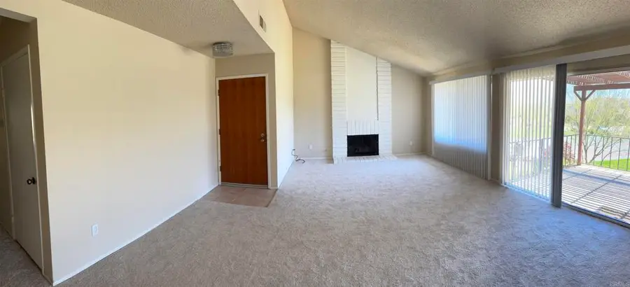 2011 Jason Glen, Escondido, CA 92026 - #2