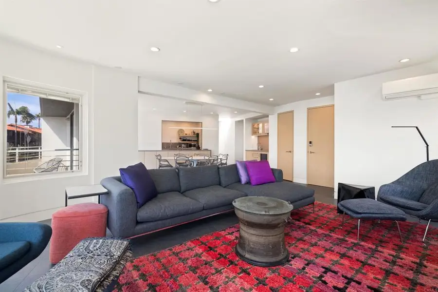 2110 Avenida De La Playa #C, La Jolla, CA 92037 - #2