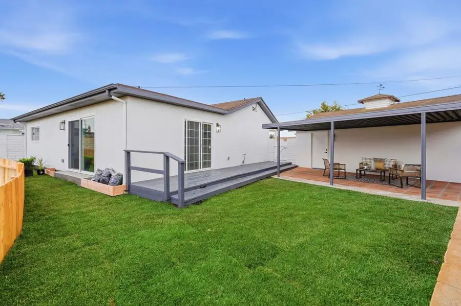 3296 Via Bartolo, San Diego, CA 92111 - #3