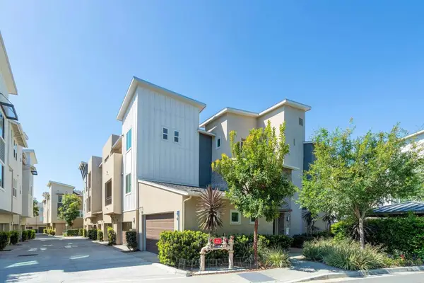 6042 Colt Place #303, Carlsbad, CA 92009