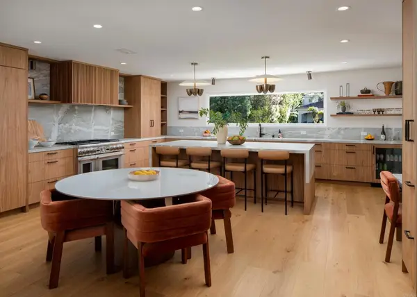 2110 Calle Guaymas, La Jolla, CA 92037