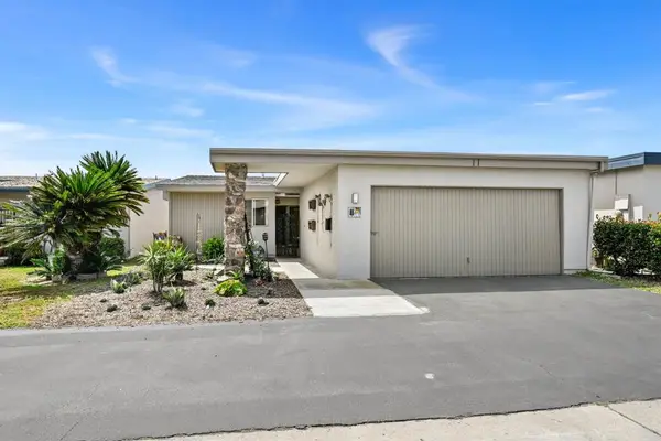 3808 Vista Campana S #11, Oceanside, CA 92057