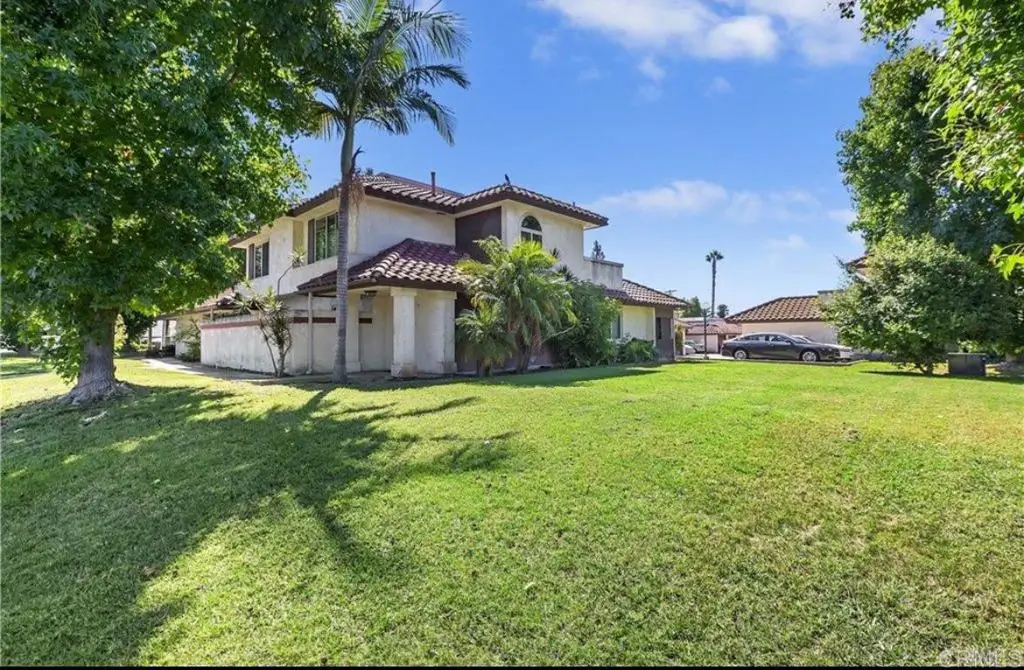 320 Grapevine Road #5, Vista, CA 92083 - #1