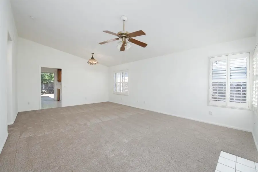 625 10th Street, Ramona, CA 92065 - #2