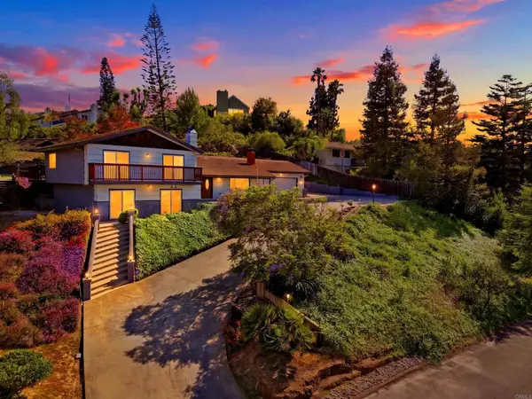 1045 Cima Dr, San Marcos, CA 92078