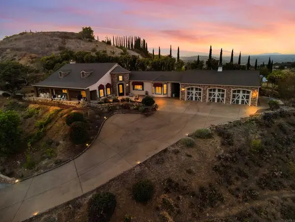 30419 Canyon Estates, Vista, CA 92084