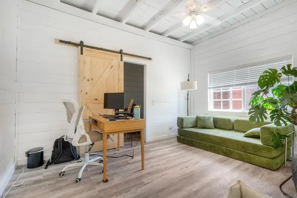 1524 N Coast Hwy 101, Encinitas, CA 92024
