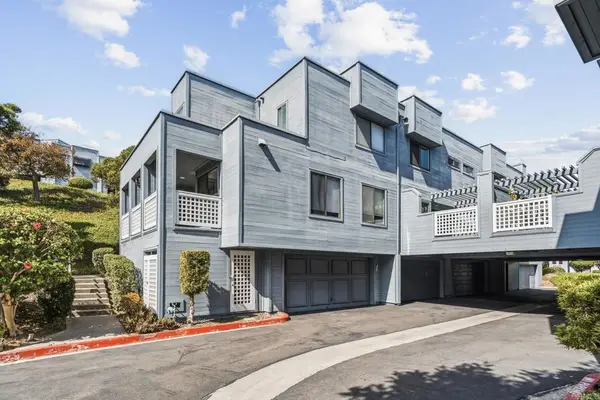 917 Intrepid Ct, Del Mar, CA 92014