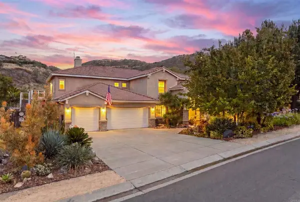 2494 San Clemente Avenue, Vista, CA 92084