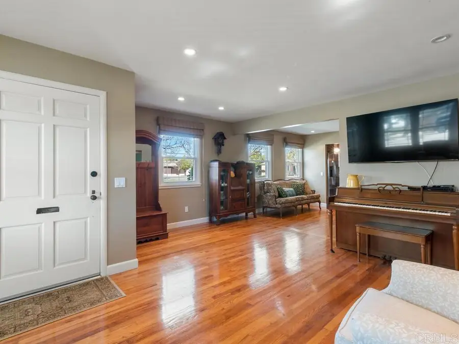 4839 Winona Avenue, San Diego, CA 92115 - #2