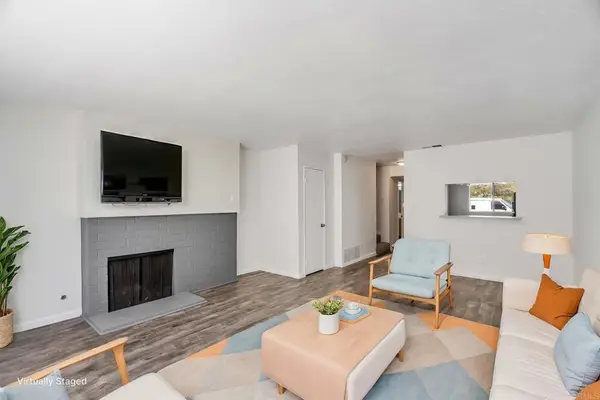 6799 Alvarado Road #4, San Diego, CA 92120