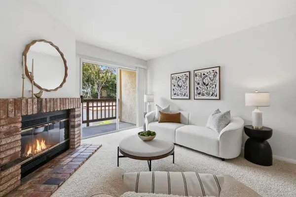 7130 Shoreline Dr #1202, University City, CA 92122