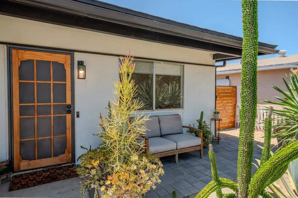 885 Via Felicidad, Vista, CA 92084 - #1