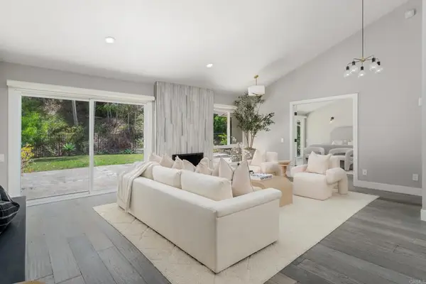 2018 Caminito San Nicholas, La Jolla, CA 92037