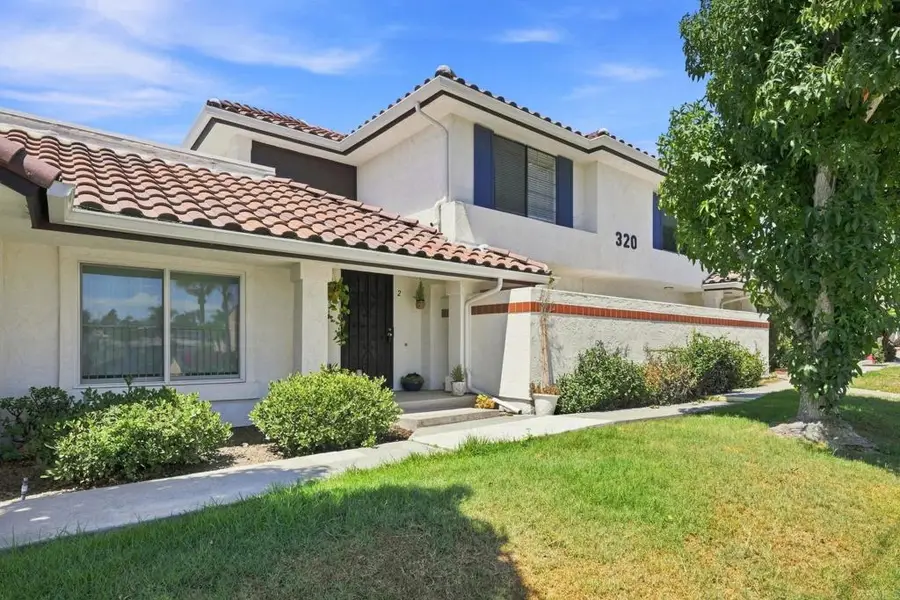 320 Grapevine Rd #102, Vista, CA 92083 - #2