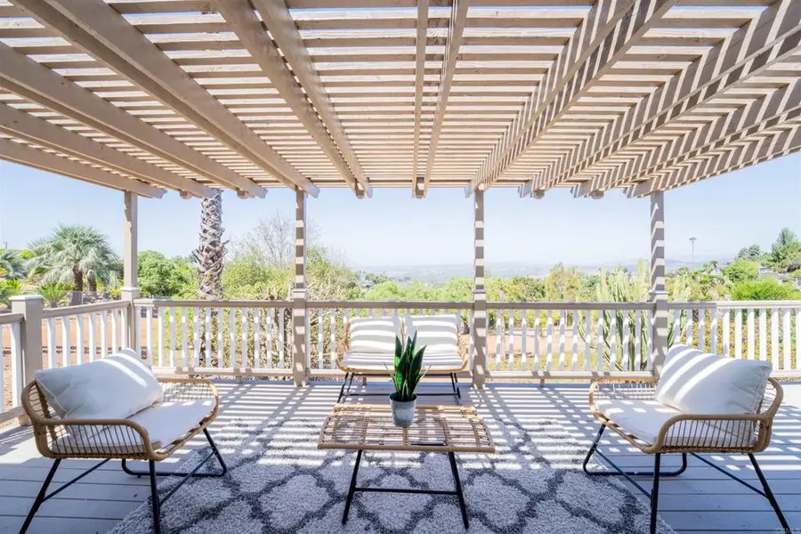 1205 Via Del Cerro, Vista, CA 92084 - #2