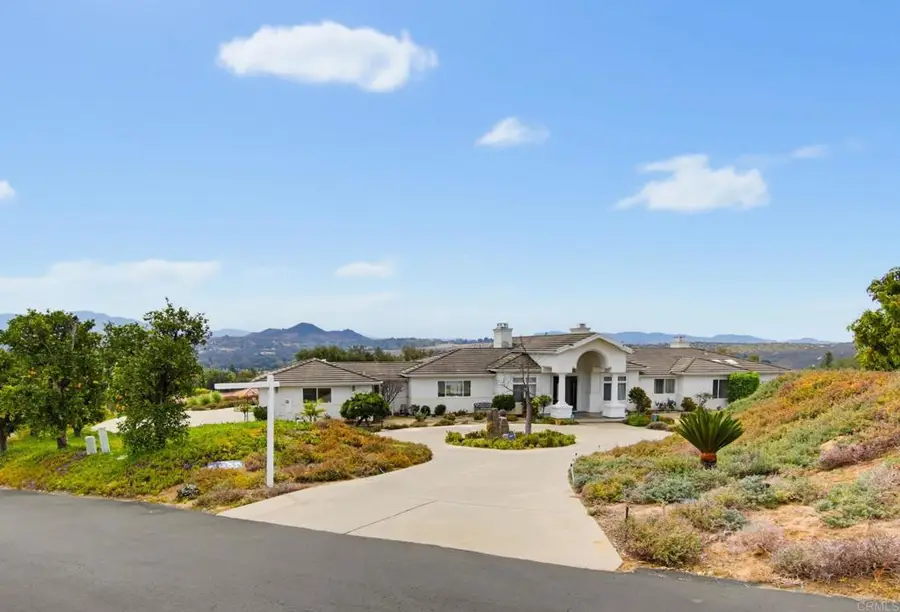 13427 Hilltop Place, Valley Center, CA 92082 - #3
