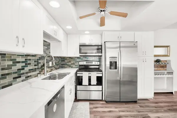 27739 Mountain Meadow Road #8, Escondido, CA 92027