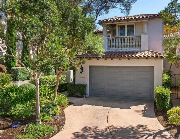 9606 Claiborne Square, La Jolla, CA 92037