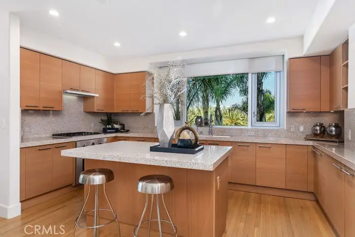 8050 Scholarship, Irvine, CA 92612 - Image #2