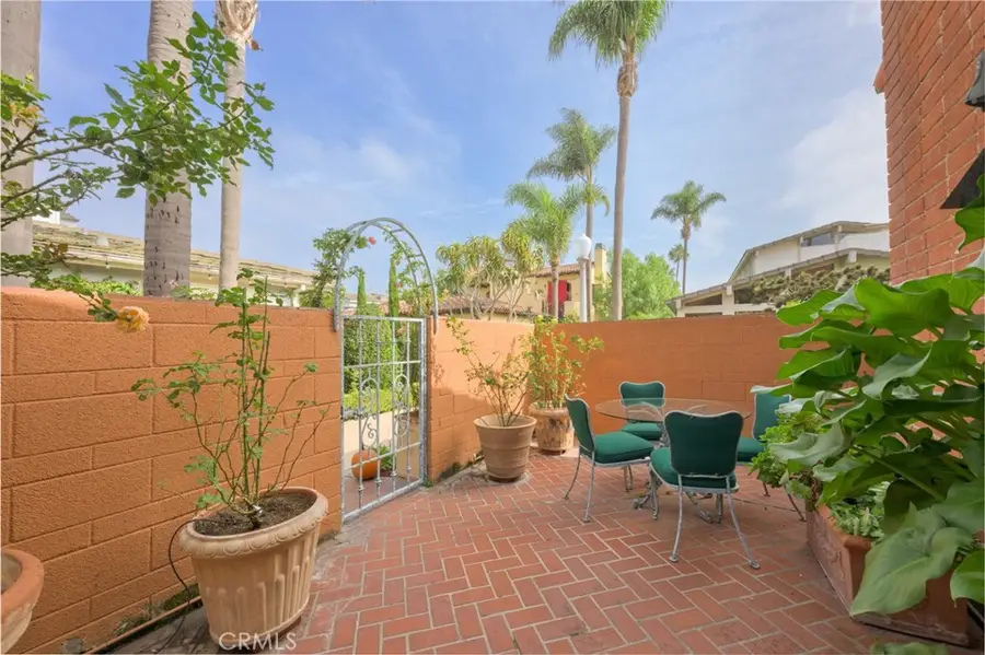 124 Via Quito, Newport Beach, CA 92663 - Image #2