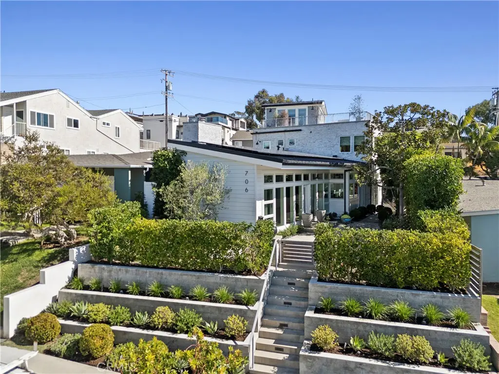 706 Poinsettia, Corona Del Mar, CA 92625 - #1