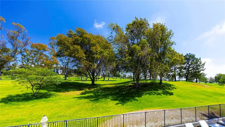90 Ocean Vista, Newport Beach, CA 92660 - #3