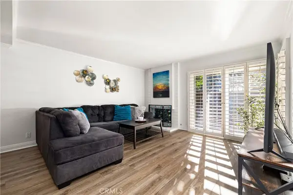 5151 Walnut Unit#27, Irvine, CA 92604