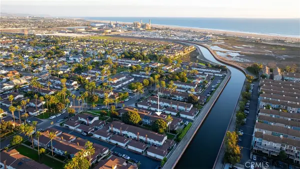 8125 Pawtucket, Huntington Beach, CA 92646