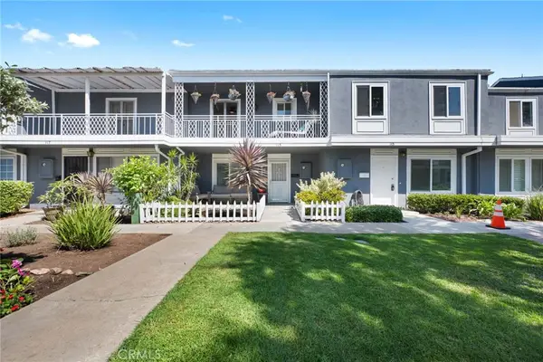 115 Morristown, Costa Mesa, CA 92626