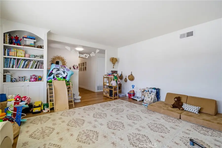 17571 Wrightwood Lane, Huntington Beach, CA 92649 - #3