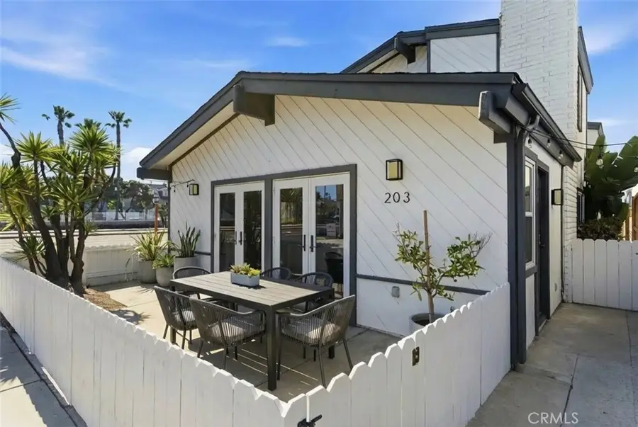 203 Cedar Street #A & B, Newport Beach, CA 92663 - #3