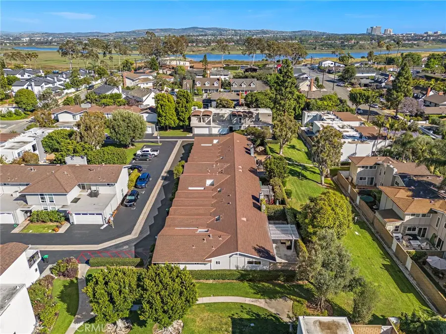 359 Ravello Lane, Costa Mesa, CA 92627 - #2