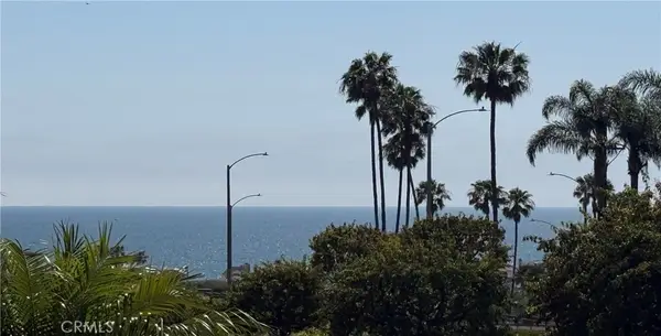 240 Nice Lane #114, Newport Beach, CA 92663