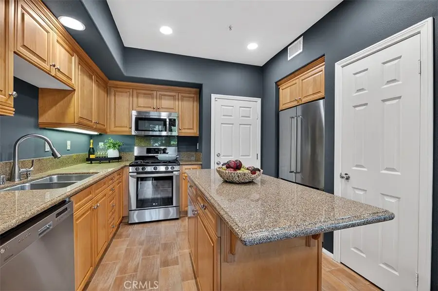 47 Nightshade, Irvine, CA 92603 - #3