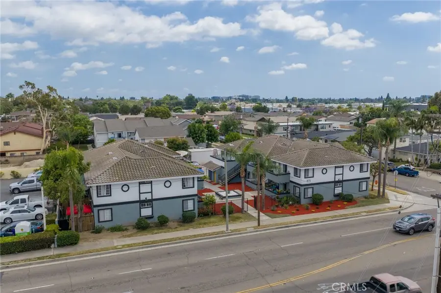 875 N Olive, Orange, CA 92867 - #2