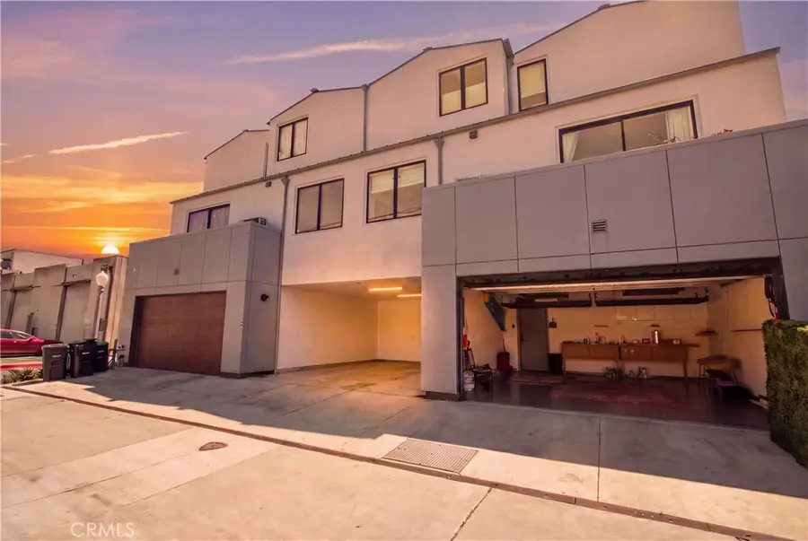 419 29th Street, Newport Beach, CA 92663 - #3