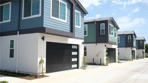 549 Bernard, Costa Mesa, CA 92660