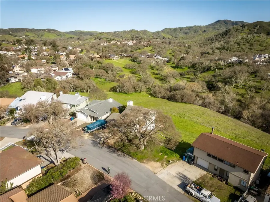 5042 Meadow Lark Lane, Paso Robles, CA 93446 - #2