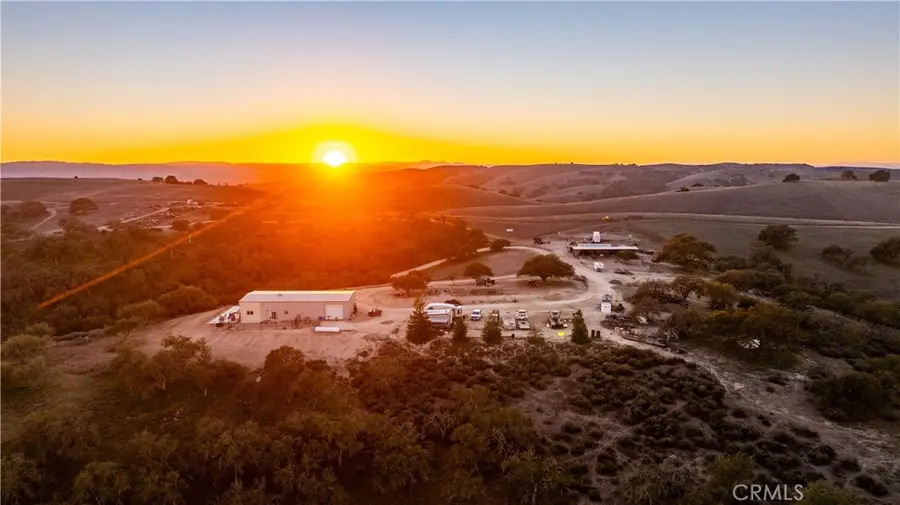 4265 Nickel Creek Road, San Miguel, CA 93451 - #2