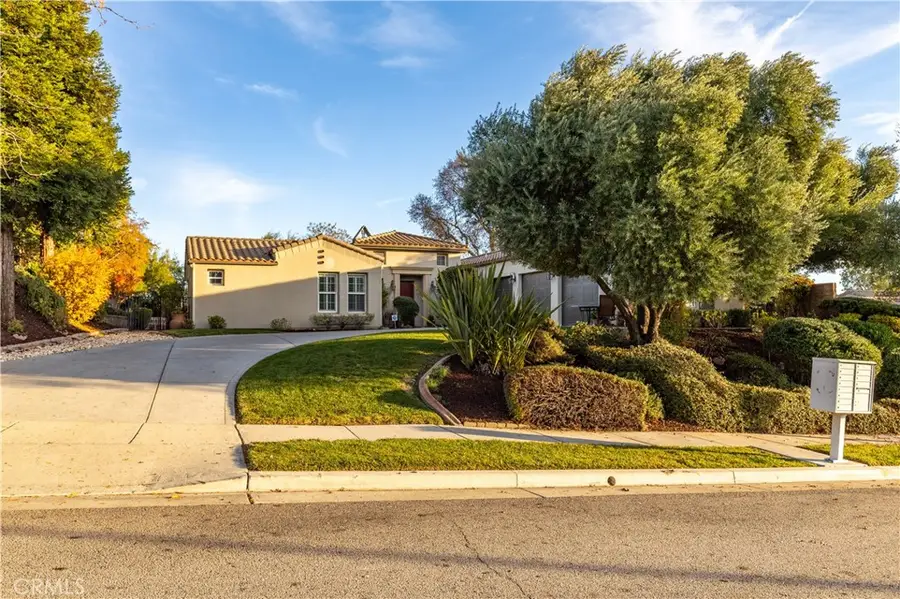 843 Hacienda Circle, Paso Robles, CA 93446 - Image #3