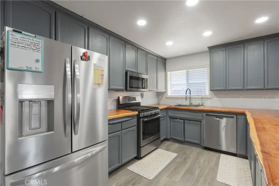 175 S 7th, Shandon, CA 93461 - #3