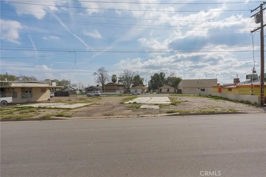 217 Niles Place, Bakersfield, CA 93305 - #2